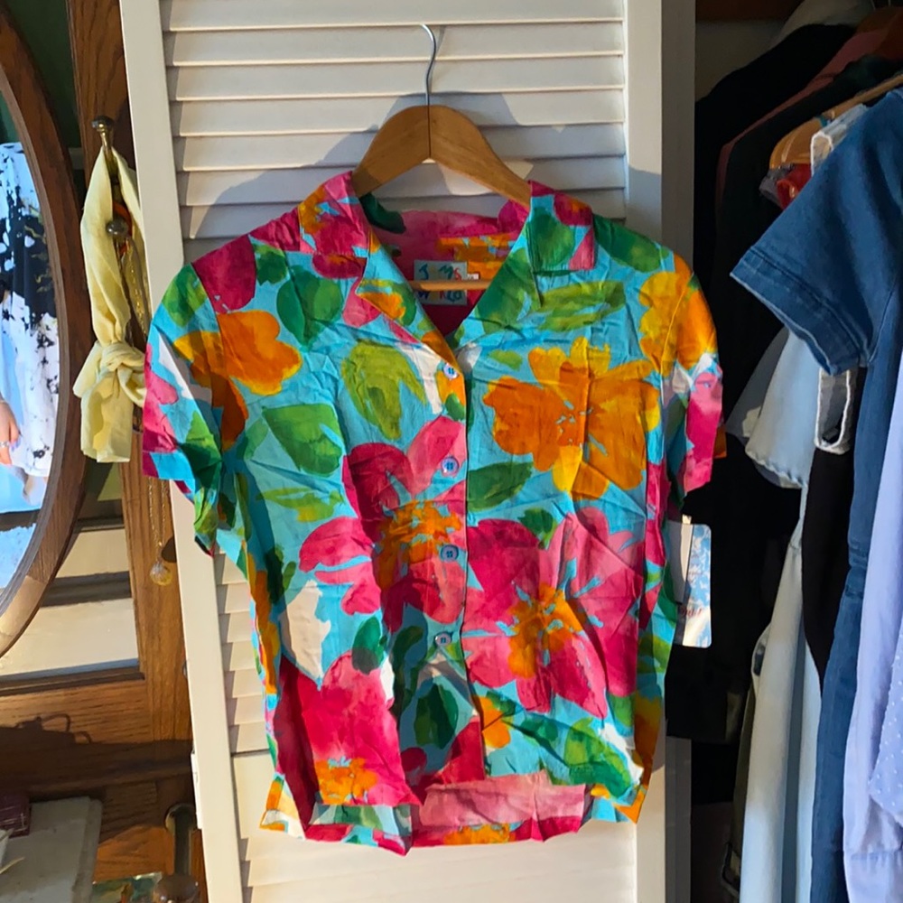 floral women’s short sleeve jams world button up